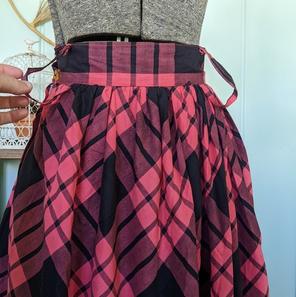 Vintage Hand Made Skirt - Picture 4 of 9